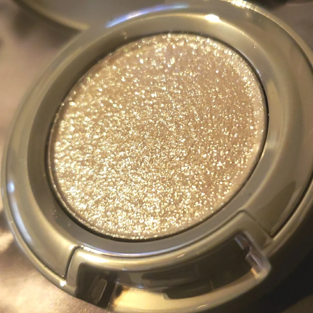 ❇️🧚‍♀️COSMIC Urban Decay RARE Moondust Shadow NWOBOX